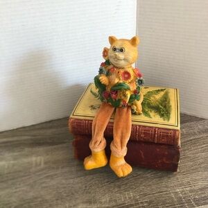 Vtg Orange Cat Figurine with Floral Accents